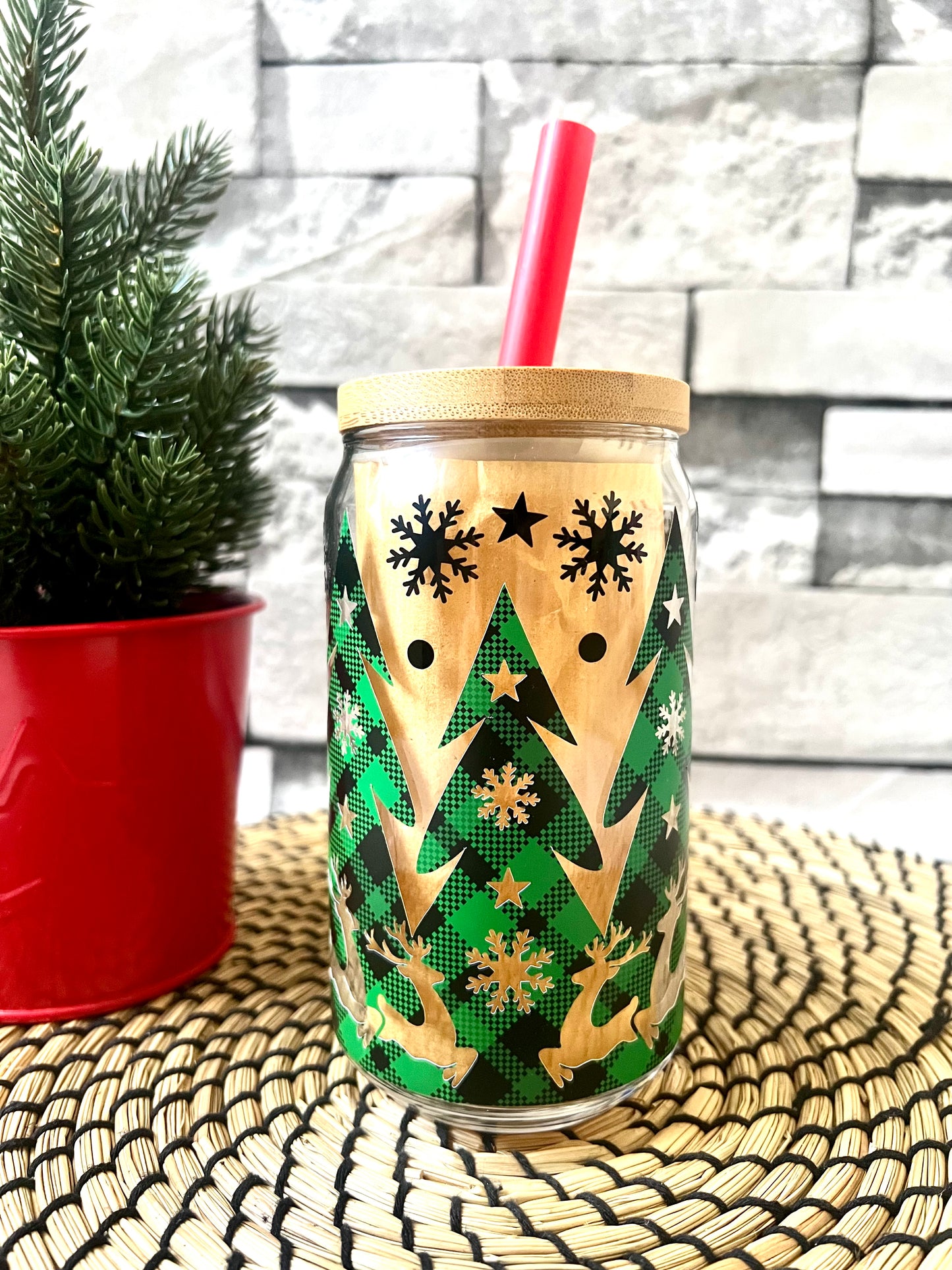 Reindeer Plaid Design Christmas Glass Can