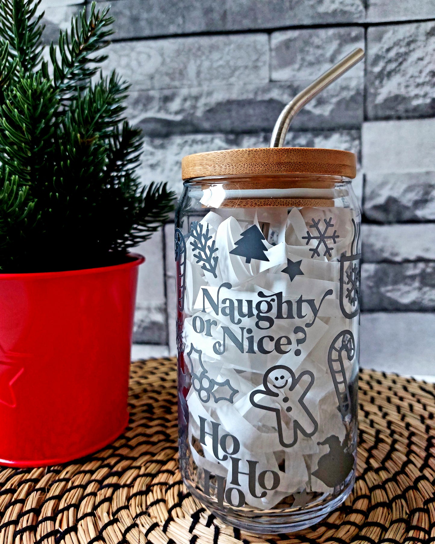 Naughty or Nice Christmas Glass Libbey Can